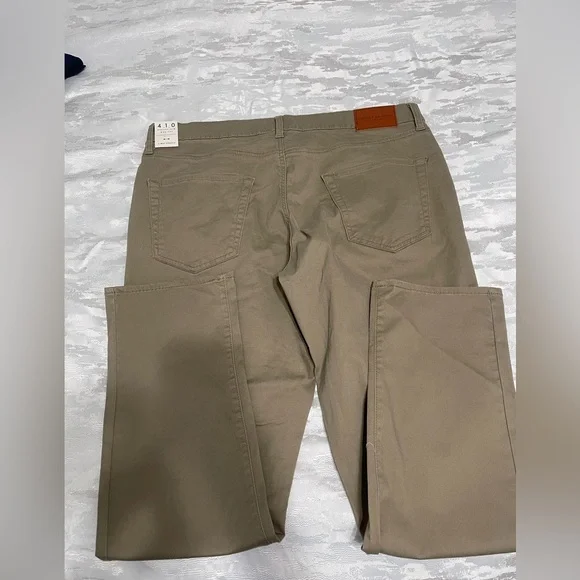 Lucky Brand 410 Athletic slim